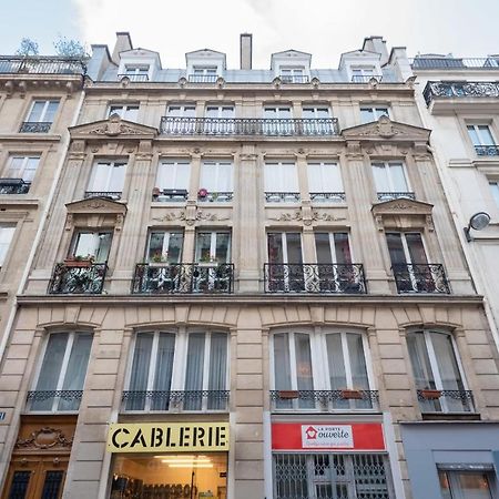 Studio Near Le Moulin Rouge And Montmartre Paris Exteriör bild