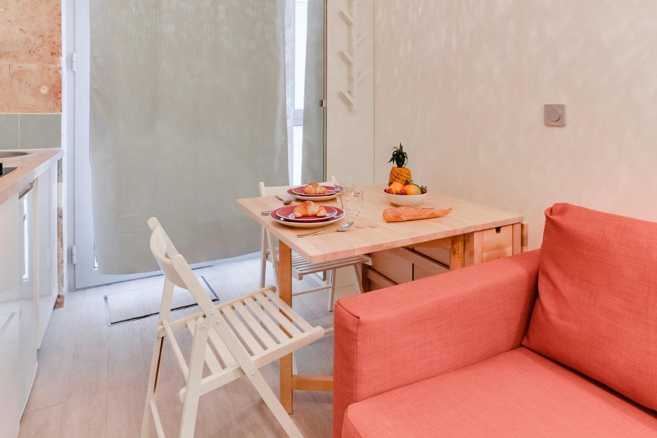 Studio Near Le Moulin Rouge And Montmartre Paris Exteriör bild